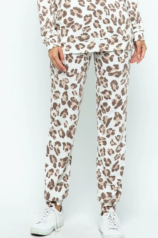 c678e47e3e2643419ba4ba2c832a0ccd-Max-Origin